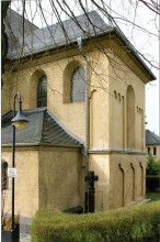 Mutterpfarrei Kärlich bestattete ihre Toten auf dem Friedhof an der Kärlicher Kirche